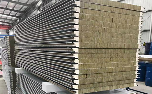 聚氨酯封邊玻璃棉夾芯板：輕質高強，靈活應用各類建筑